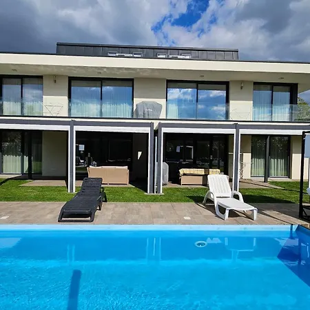 Luxury In Balatonalmadi, Almadi Lux Iii - Pure Gold Balatonalmádi