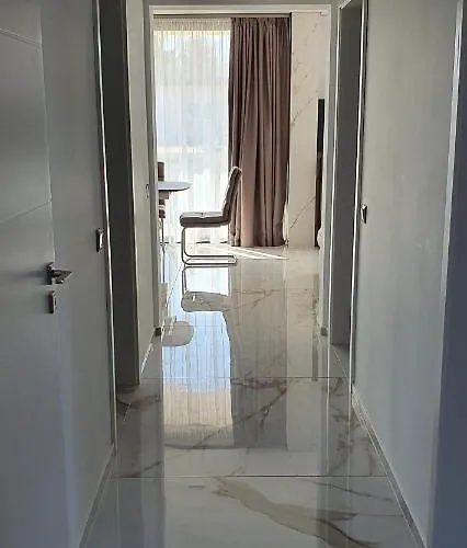 شقة Luxury In Balatonalmadi, Almadi Lux Iii - Pure Gold *