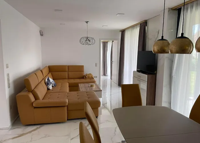 Luxury In Balatonalmadi, Almadi Lux Iii - Pure Gold Appartement