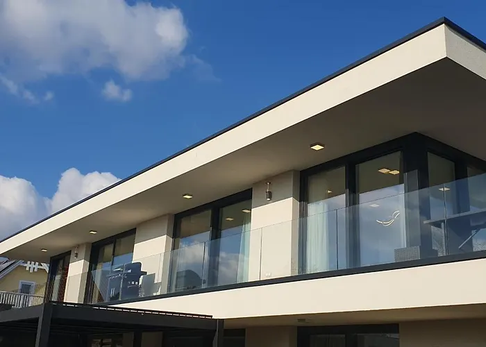 Luxury In Balatonalmadi, Almadi Lux Iii - Pure Gold شقة